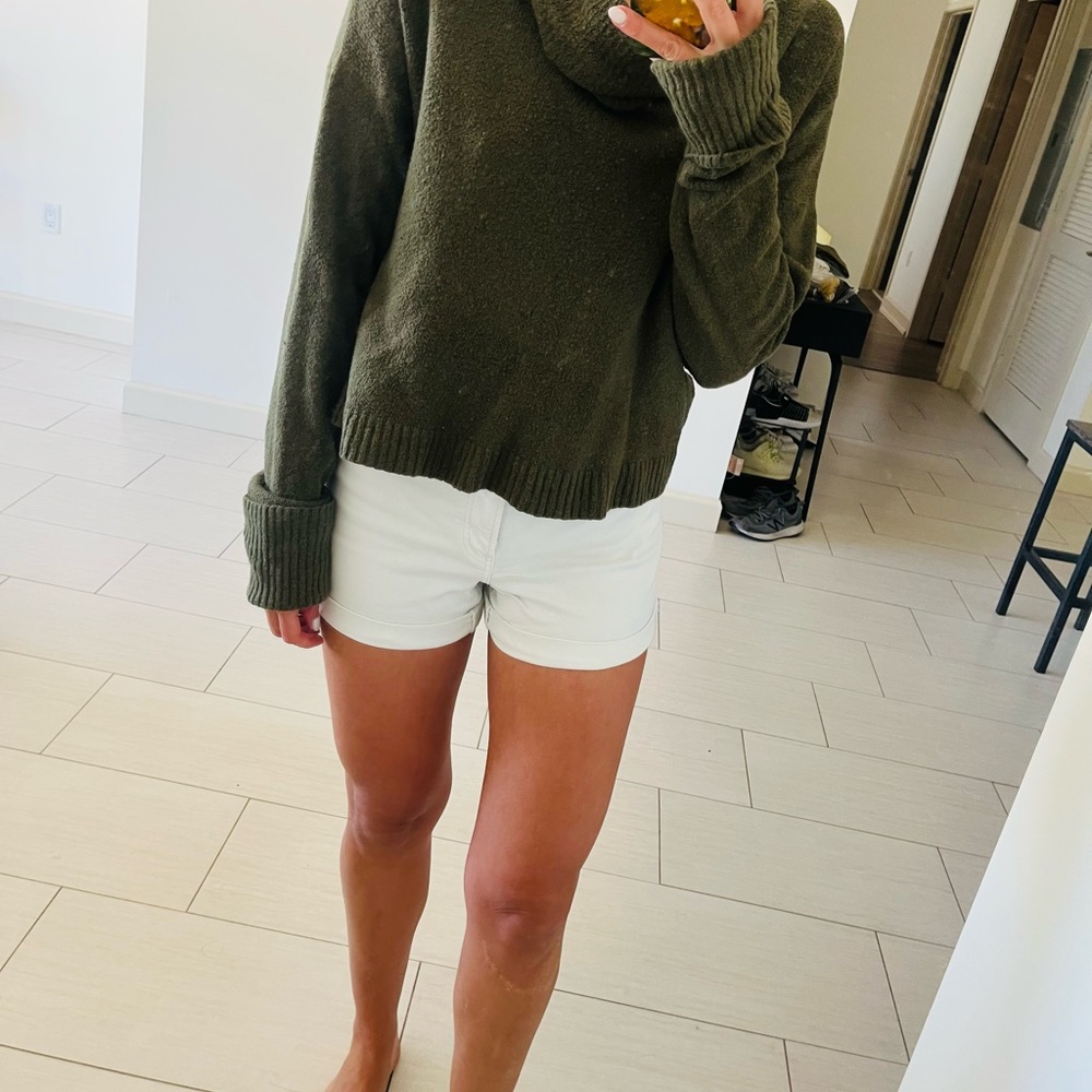 Green, comfortable sweater